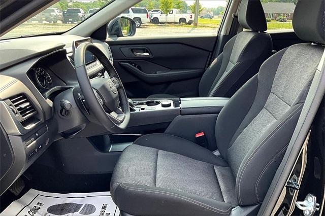 used 2025 Nissan Rogue car, priced at $29,558