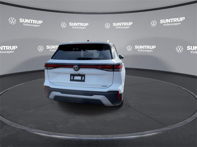 new 2025 Volkswagen Tiguan car, priced at $33,494