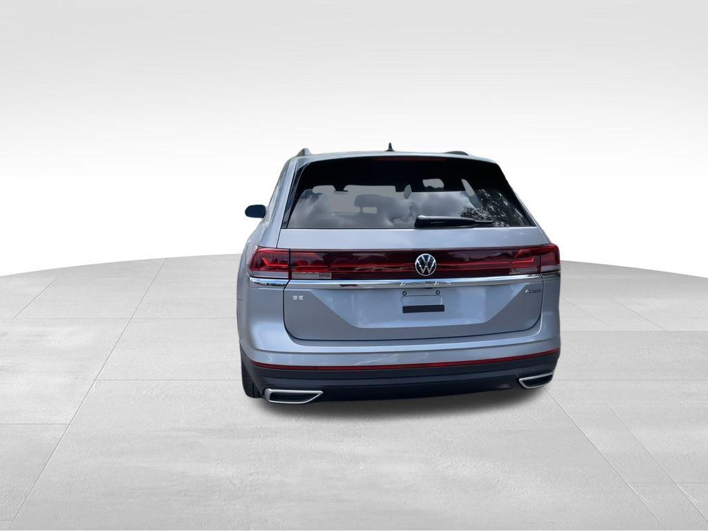 new 2026 Volkswagen Atlas car, priced at $40,375