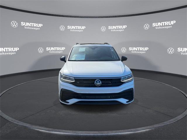 new 2024 Volkswagen Tiguan car, priced at $33,489