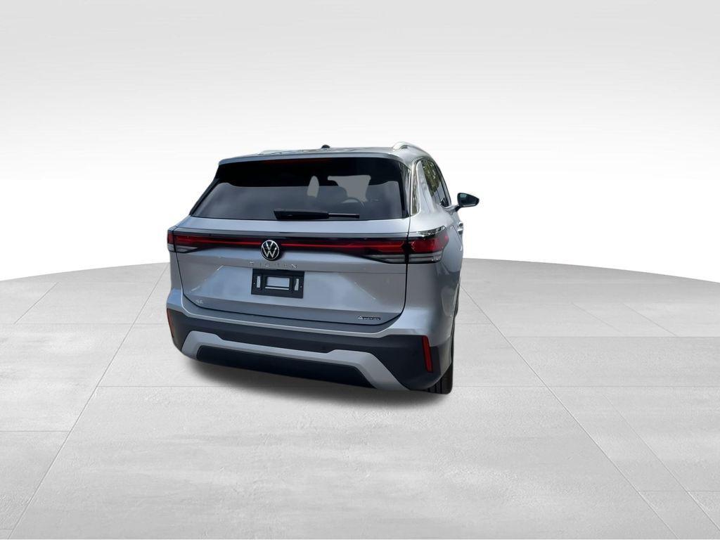 new 2025 Volkswagen Tiguan car, priced at $32,905