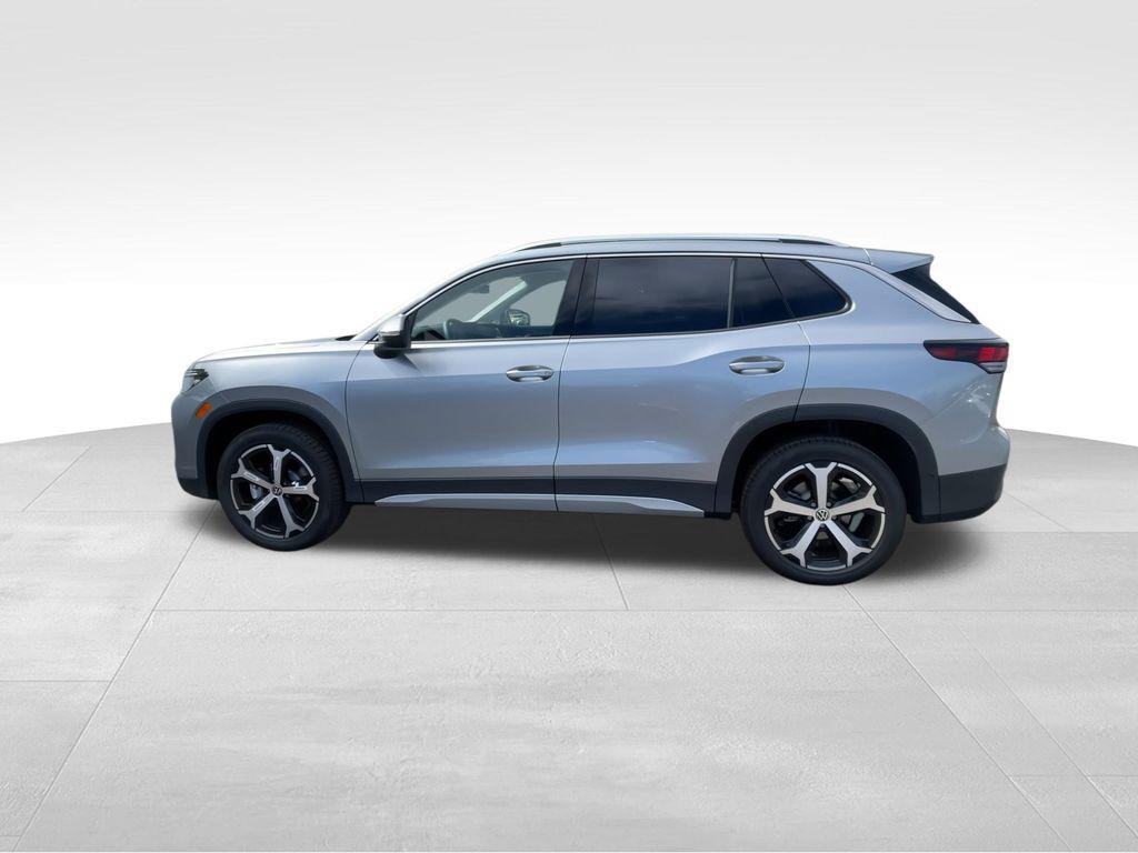 new 2025 Volkswagen Tiguan car, priced at $33,155