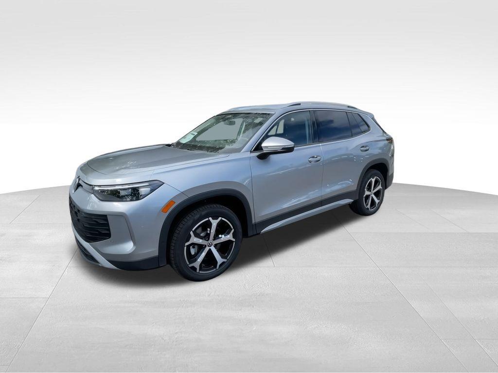 new 2025 Volkswagen Tiguan car, priced at $33,155