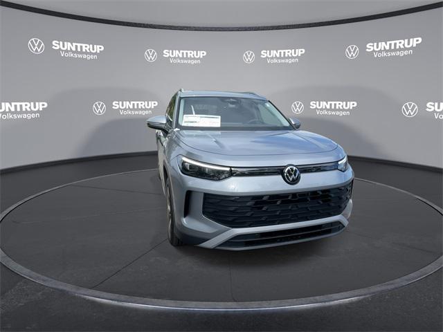 new 2025 Volkswagen Tiguan car, priced at $35,155