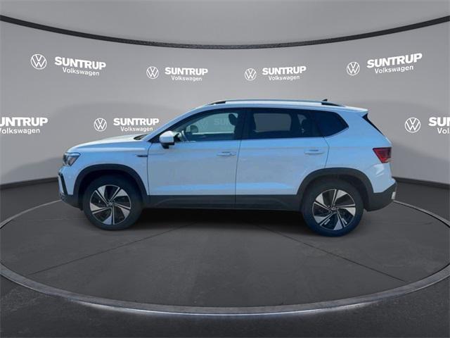 new 2024 Volkswagen Taos car, priced at $27,086