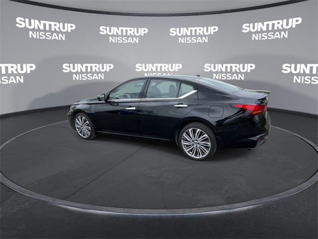 used 2024 Nissan Altima car, priced at $24,105