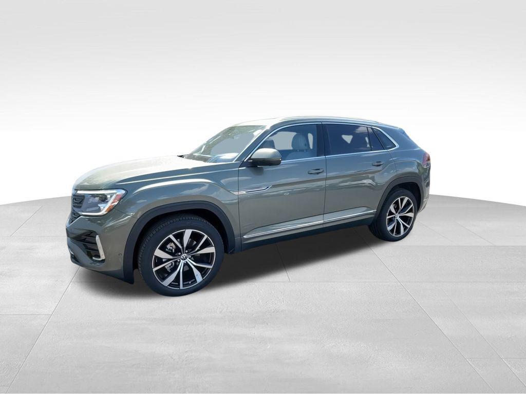 new 2026 Volkswagen Atlas Cross Sport car, priced at $53,274