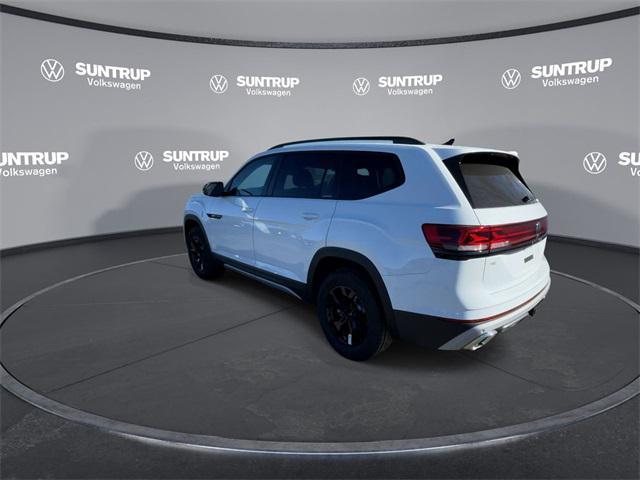 new 2025 Volkswagen Atlas car, priced at $44,154