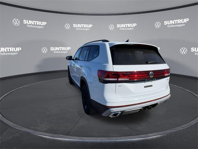 new 2025 Volkswagen Atlas car, priced at $44,654