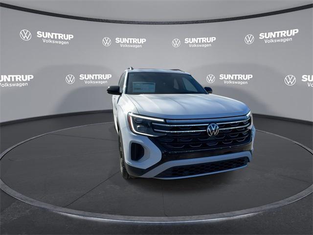 new 2025 Volkswagen Atlas car, priced at $44,654
