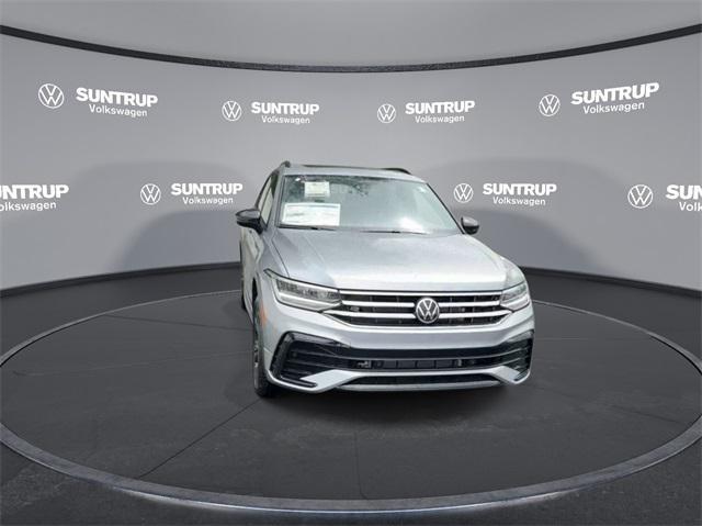 new 2024 Volkswagen Tiguan car, priced at $33,215