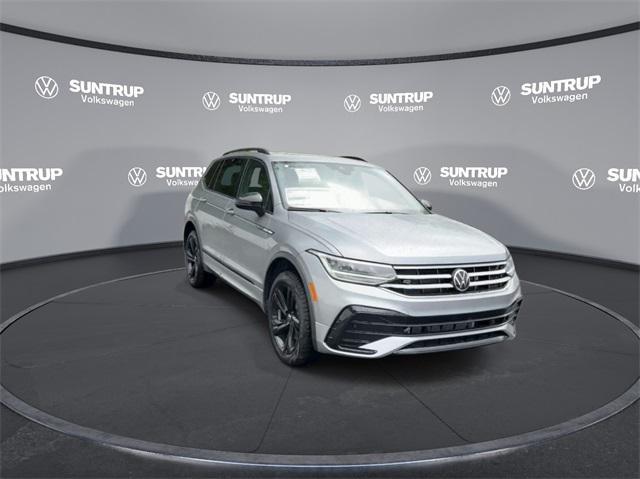 new 2024 Volkswagen Tiguan car, priced at $33,215