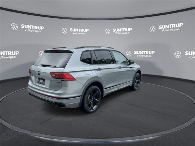 new 2024 Volkswagen Tiguan car, priced at $33,215