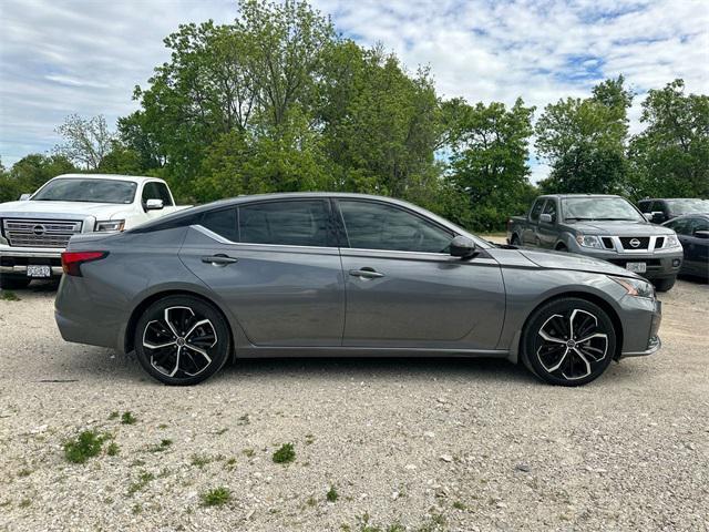 used 2023 Nissan Altima car, priced at $24,885