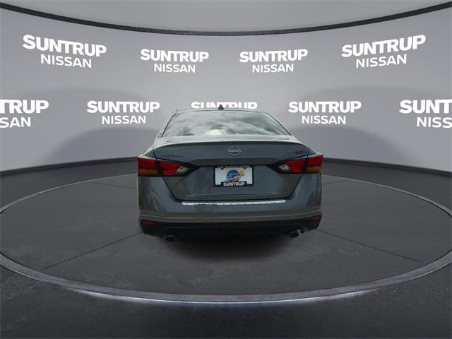 used 2023 Nissan Altima car, priced at $24,885