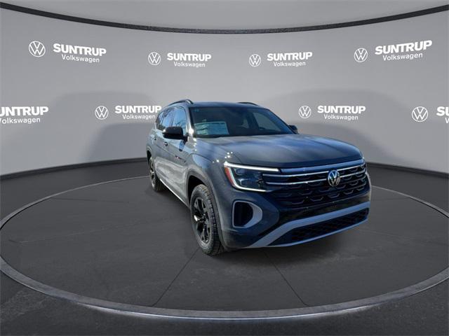 new 2025 Volkswagen Atlas car, priced at $45,189