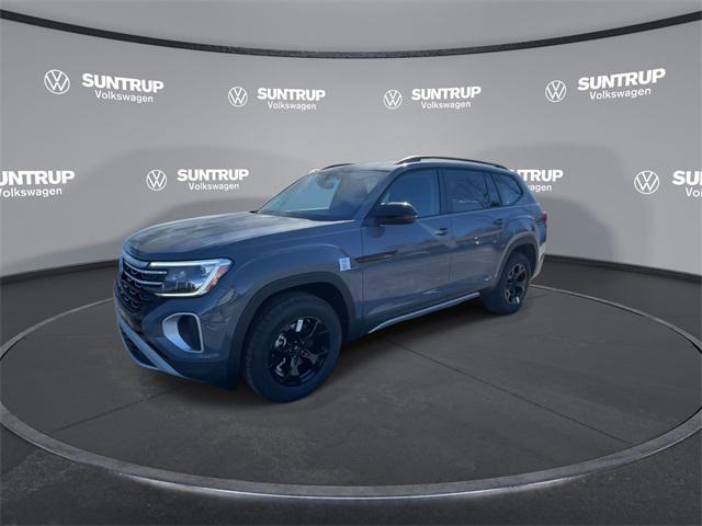 new 2025 Volkswagen Atlas car, priced at $45,689