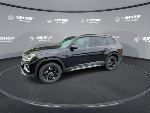 new 2025 Volkswagen Atlas car, priced at $45,077