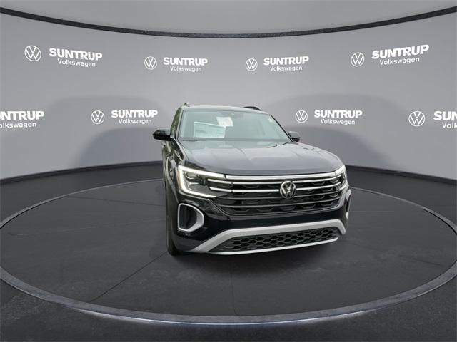 new 2025 Volkswagen Atlas car, priced at $45,077