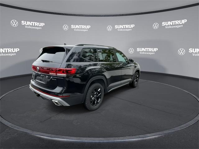 new 2025 Volkswagen Atlas car, priced at $45,077
