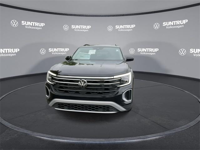 new 2025 Volkswagen Atlas car, priced at $45,077
