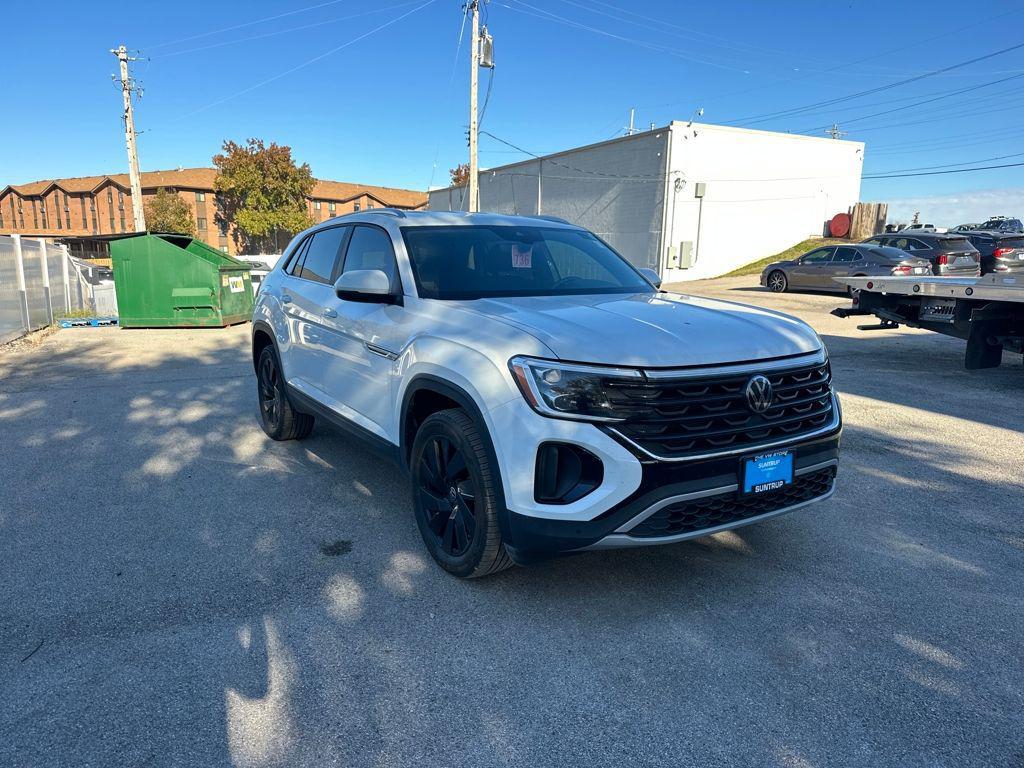 used 2024 Volkswagen Atlas Cross Sport car, priced at $32,555