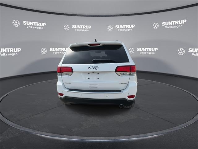 used 2020 Jeep Grand Cherokee car, priced at $24,915