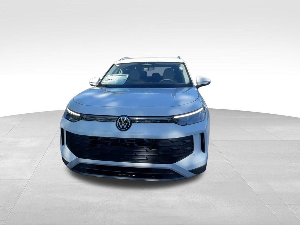 new 2025 Volkswagen Tiguan car, priced at $30,787