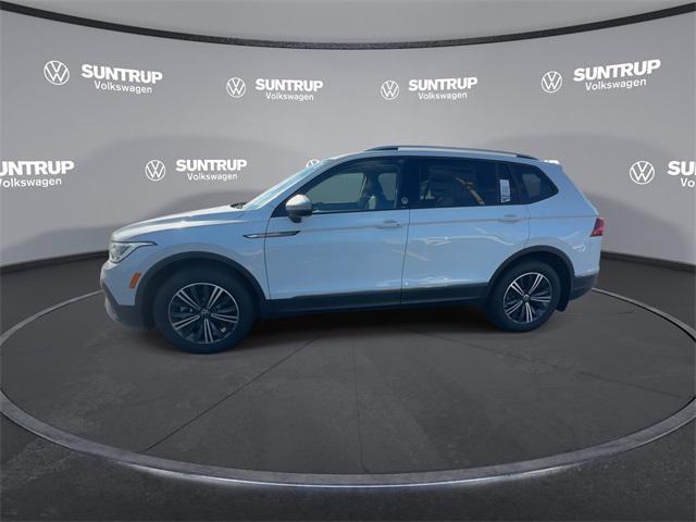 new 2024 Volkswagen Tiguan car, priced at $29,100