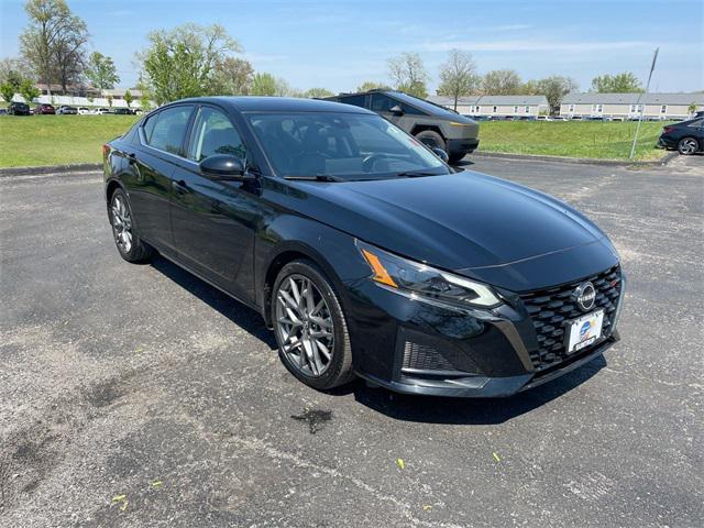 used 2024 Nissan Altima car, priced at $27,065