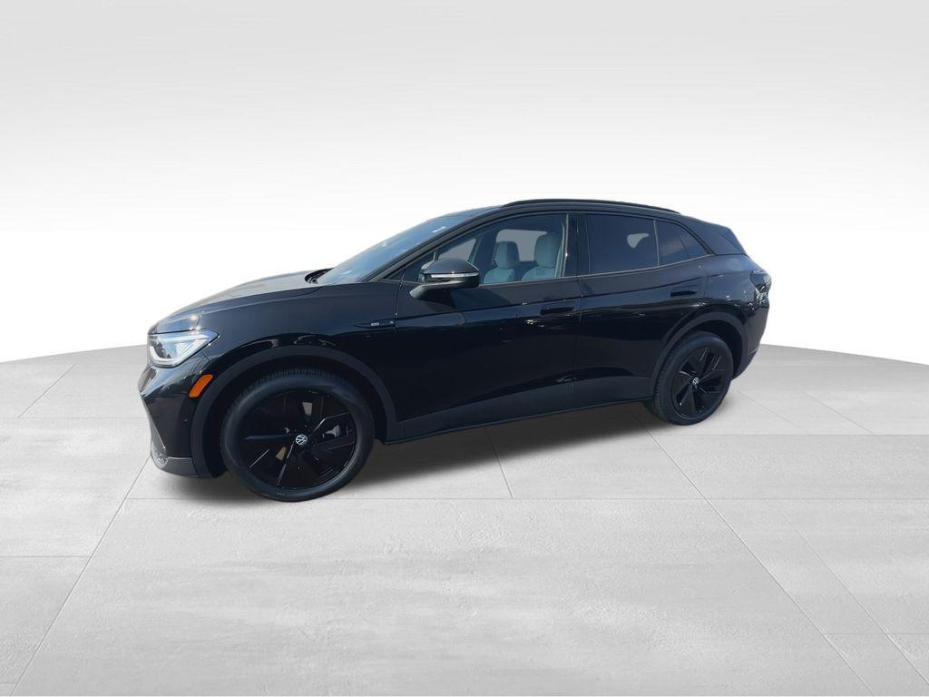 new 2025 Volkswagen ID.4 car, priced at $46,540