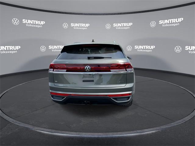 new 2025 Volkswagen Atlas Cross Sport car, priced at $44,103