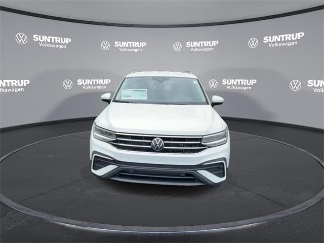 new 2024 Volkswagen Tiguan car, priced at $30,335