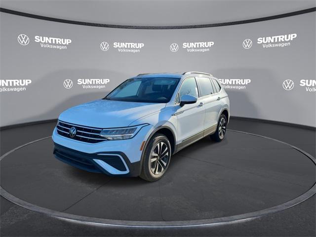 new 2024 Volkswagen Tiguan car, priced at $27,746