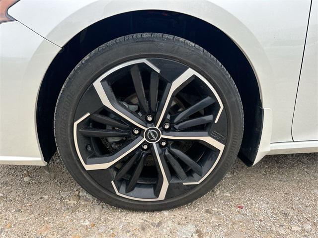 used 2023 Nissan Altima car, priced at $25,565