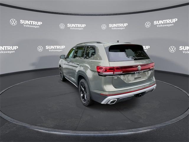 new 2025 Volkswagen Atlas car, priced at $46,577