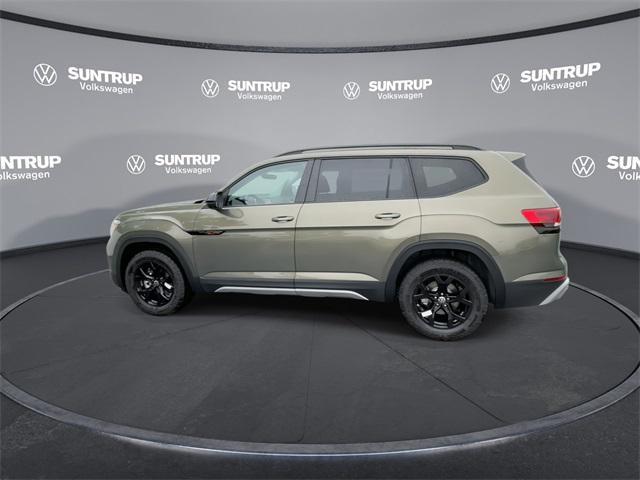 new 2025 Volkswagen Atlas car, priced at $46,577