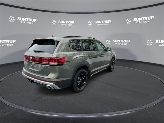 new 2025 Volkswagen Atlas car, priced at $46,577