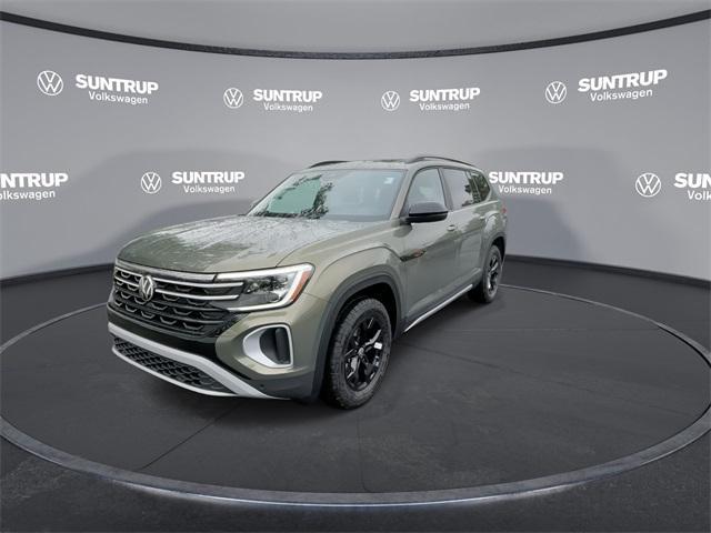 new 2025 Volkswagen Atlas car, priced at $46,577