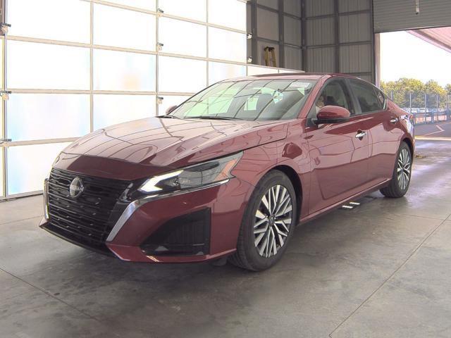 used 2024 Nissan Altima car, priced at $24,595