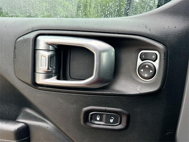 used 2018 Jeep Wrangler Unlimited car, priced at $21,065
