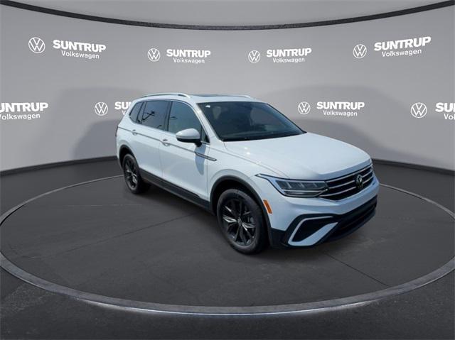 new 2024 Volkswagen Tiguan car, priced at $33,042