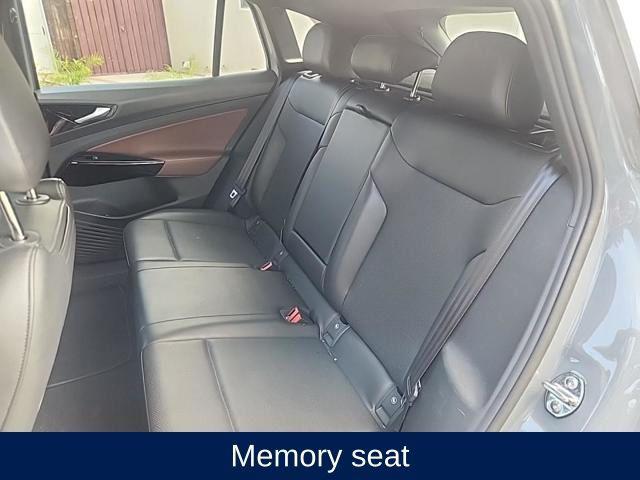 used 2022 Volkswagen ID.4 car, priced at $22,035