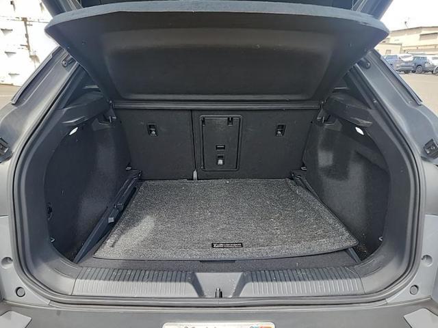 used 2023 Volkswagen ID.4 car, priced at $24,995
