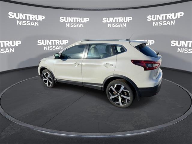 used 2022 Nissan Rogue Sport car, priced at $23,765