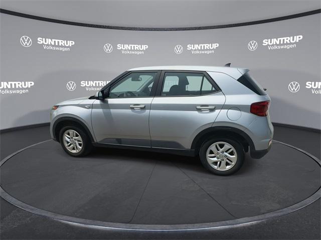used 2021 Hyundai Venue car, priced at $14,135