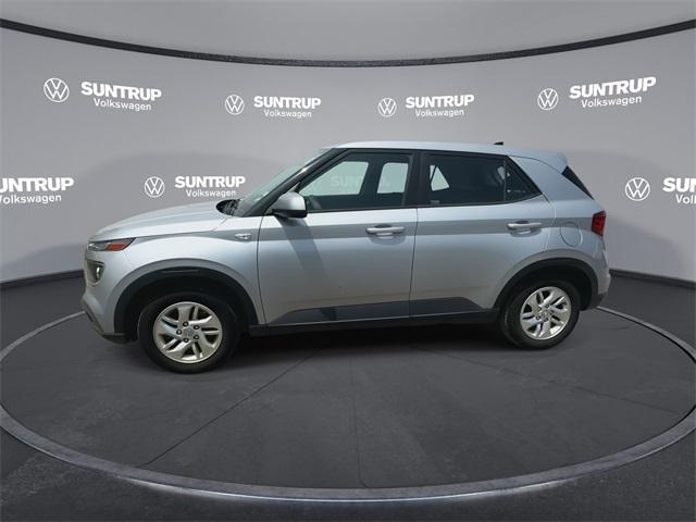 used 2021 Hyundai Venue car, priced at $14,135