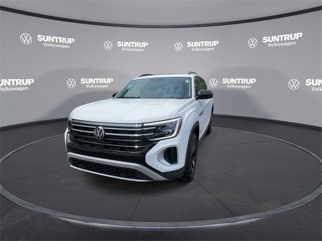 new 2025 Volkswagen Atlas car, priced at $46,577