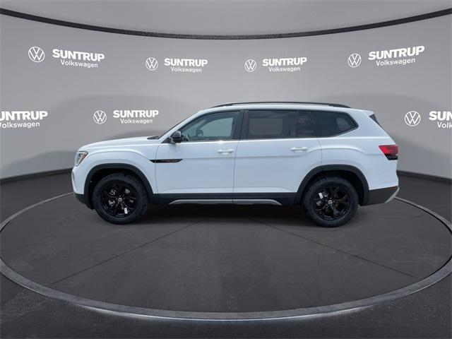 new 2025 Volkswagen Atlas car, priced at $46,577