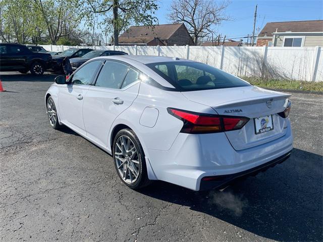 used 2024 Nissan Altima car, priced at $25,915